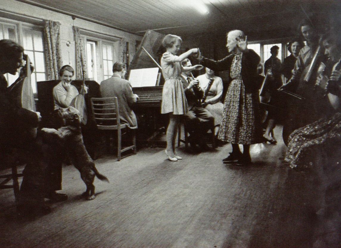 Dancing in the Jesses' studio (1950s)