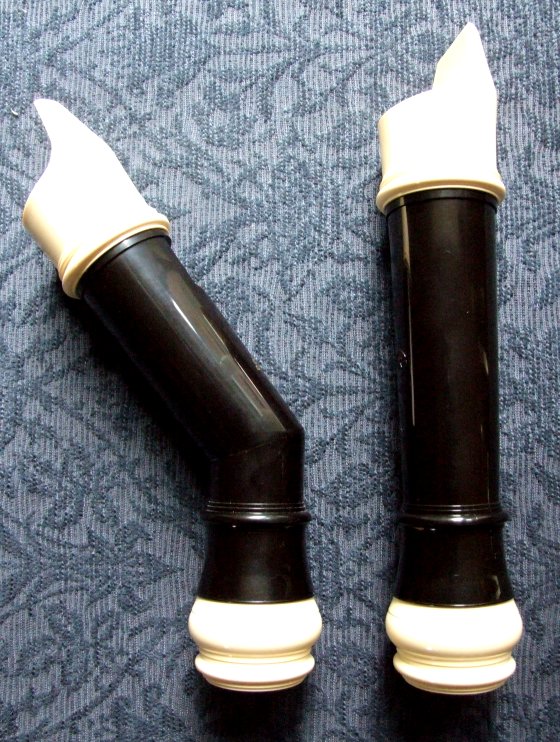 knick tenor (left); normal tenor (right)